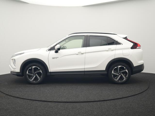 Mitsubishi ECLIPSE Cross 2.4 Instyle Plug In Hybrid 188pk PHEV | Trekhaak | Apple Carplay | Voorstoelen Verwarmd | Keyless | Cruise Control | DAB |