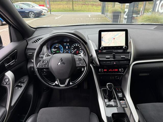 Mitsubishi ECLIPSE Cross 2.4 PHEV Black Edition *Winter Pack*