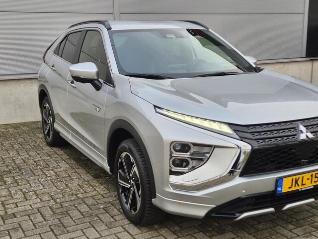 Mitsubishi ECLIPSE Cross 2.4 PHEV Business Intense+