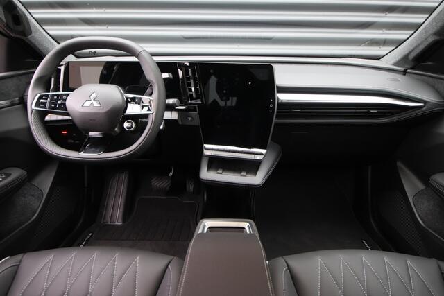Mitsubishi ECLIPSE Cross Instyle 87 kWh Zwart dak. Long range, Harman Kardon, 22kW AC Charger