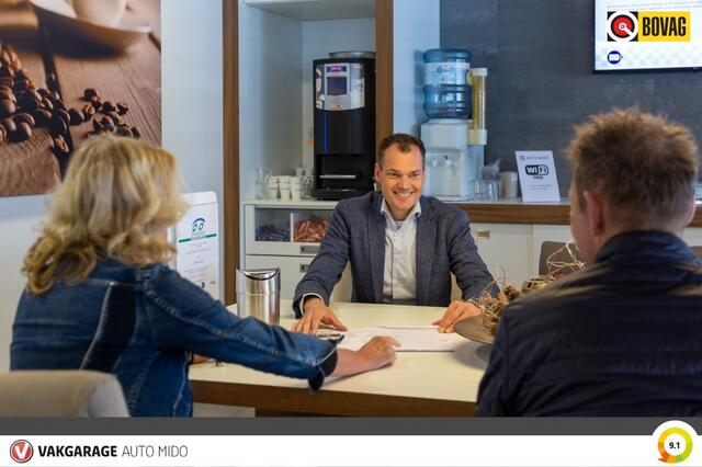 Mitsubishi ECLIPSE 2.4 PHEV Intense+ | Trekhaak | All-Season banden