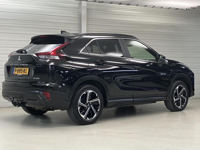 Mitsubishi ECLIPSE Cross 2.4 PHEV Intense / NL Auto / Dealer Onderhouden / Trekhaak 1500 KG / Fabrieksgarantie t/m 04-2030 / Apple CarPlay/Android Auto / Stoelverwarming / Camera / Climate Control / Cruise Control /
