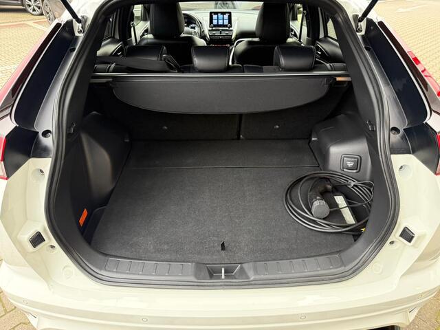 Mitsubishi ECLIPSE Cross 2.4 PHEV Black Edition *ACC*