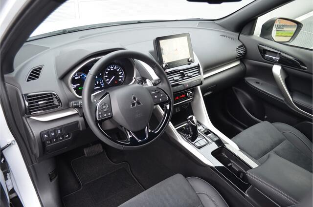 Mitsubishi ECLIPSE Cross PHEV 2.4 EXECUTIVE 4WD | PLUG IN HYBRID | ADAPTIEF CRUISE | FABRIEKSGARANTIE TOT 26-02-2033* | ALL IN RIJKLAARPRIJS