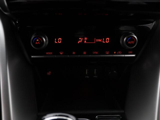 Mitsubishi ECLIPSE Cross 187pk PHEV Intense+ Automaat 360° Camera | Adapt. Cruise | Navi | Parkeersens. v+a | Stoelverw.