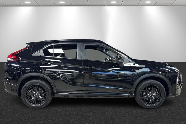 Mitsubishi ECLIPSE Cross 2.4 PHEV Black Edition Trekhaak, 360 camera