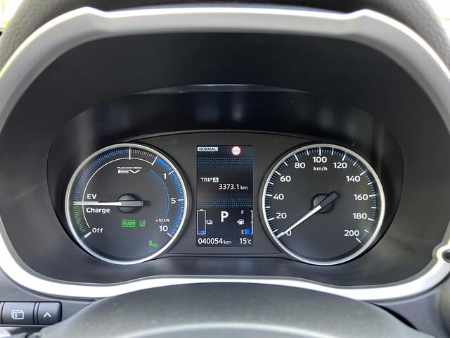 Mitsubishi ECLIPSE Cross 2.4 PHEV Instyle | Adaptieve Cruise Control | Panoramadak | Leder | FABRIEKSGARANTIE TOT 01-2032!