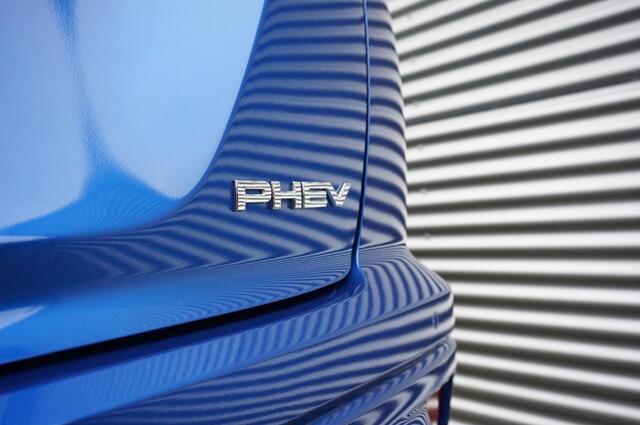 Mitsubishi ECLIPSE 2.4 PHEV Executive 4WD | 1.500 KG TREKGEWICHT | ADAP. CRUISE