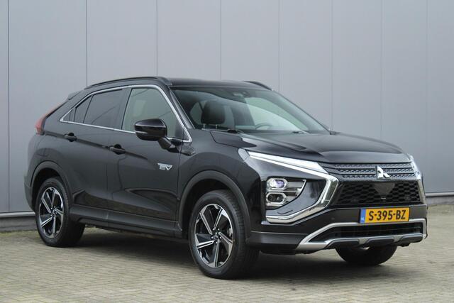 Mitsubishi ECLIPSE Cross 2.4 PHEV Intense+ Navigatie | Achteruitrijcamera | Stoelverwarming | Cruise control | Apple Carplay/Android Auto | Lichtmetalen-velgen