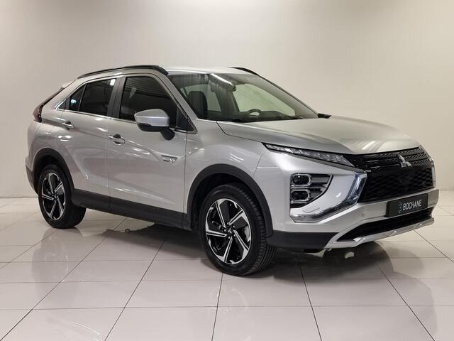Mitsubishi ECLIPSE Cross 2.4 PHEV Intense+ | Navigatie | Achteruitrijcamera | Stoelverwarming |