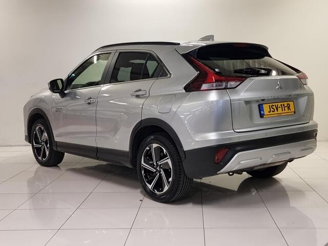 Mitsubishi ECLIPSE Cross 2.4 PHEV Intense+ | Navigatie | Achteruitrijcamera | Stoelverwarming |