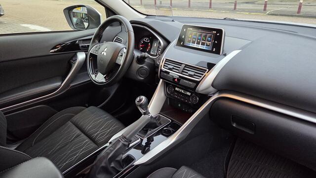 Mitsubishi ECLIPSE Cross 1.5 DI-T Intense