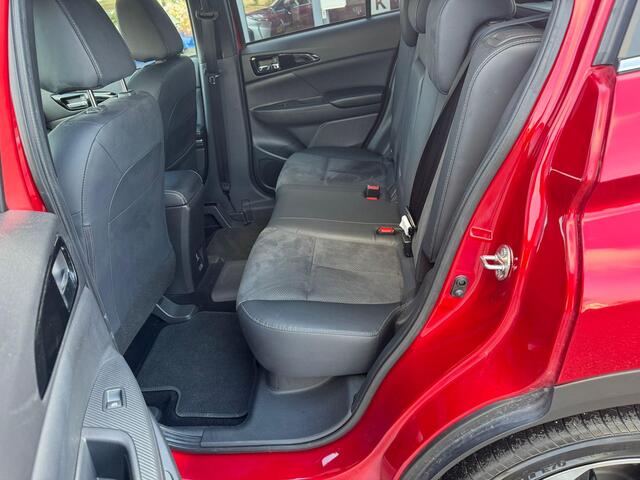 Mitsubishi ECLIPSE Cross 2.4 PHEV Intense+