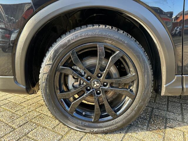 Mitsubishi ECLIPSE 2.4 PHEV INTENSE+