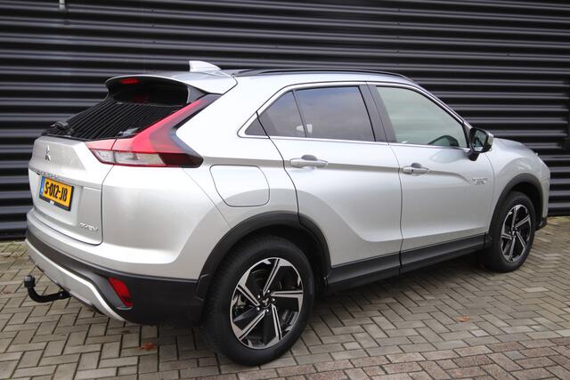 Mitsubishi ECLIPSE Cross 2.4 PHEV Intense+ Slechts 27.320 km, Orig. NL-Auto, Afn.Trekhaak, Michelin-All-Season