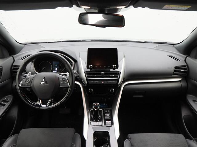 Mitsubishi ECLIPSE Cross 2.4 PHEV Intense | Cruise Control | Climate Control | Navi | Bluetooth | Camera | Trekhaak | 18 Inch | 26.202 Km!!