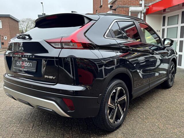 Mitsubishi ECLIPSE Cross 2.4 PHEV Intense+ *HEAD UP/NAVI/CAMERA*