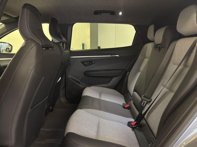 Mitsubishi ECLIPSE Cross Intense 87 kWh DIRECT LEVERBAAR MET 8 JAAR FABRIEKSGARANTIE! 100% electrisch