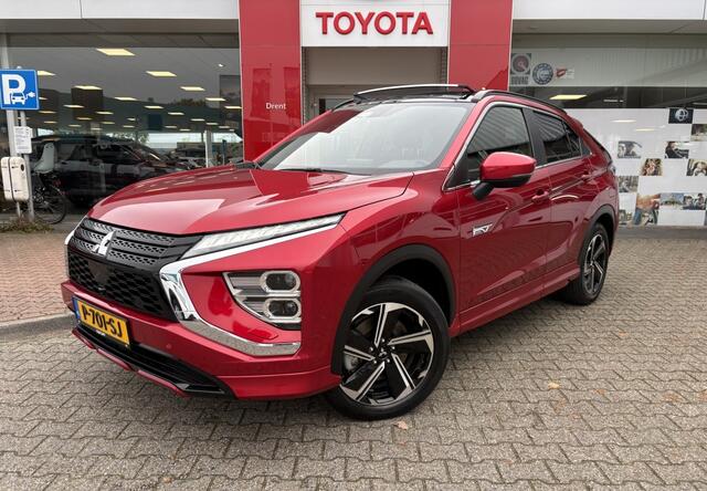 Mitsubishi ECLIPSE Cross 2.4 PHEV Instyle | El. Schuif/kantel dak | Stuur + stoelverwarm