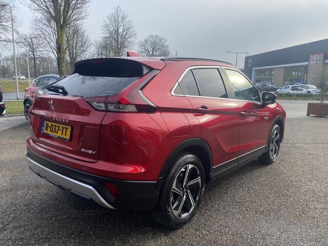 Mitsubishi ECLIPSE Cross 2.4 PHEV Intense+ | All season banden