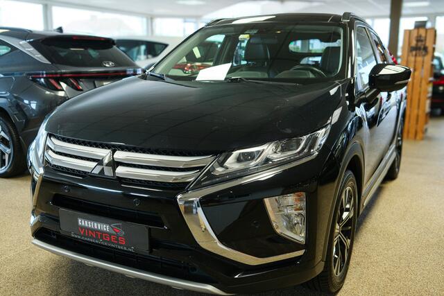 Mitsubishi ECLIPSE Cross 1.5 DI-T Instyle Leder, Navi, 360Camera, PDC, Lane assist, Dodehoek!