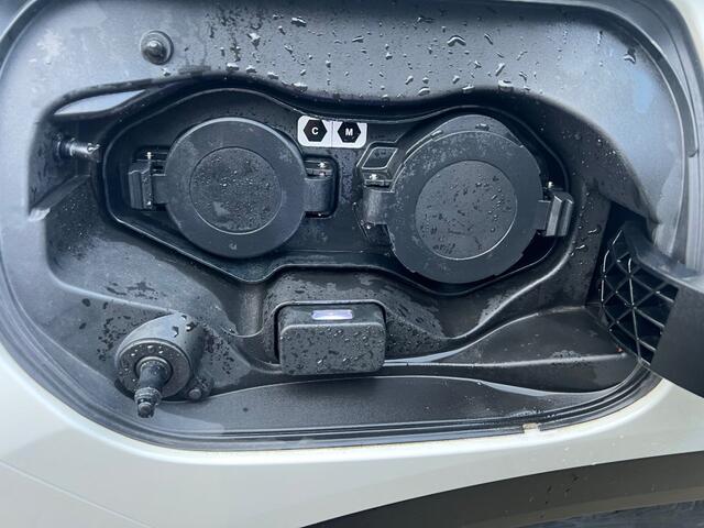 Mitsubishi ECLIPSE 2.4 PHEV EXECUTIVE