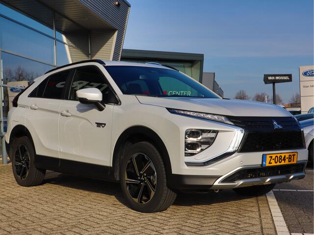 Mitsubishi ECLIPSE Cross 2.4 PHEV Intense+ Automaat 13.955km! Navigatie | Camera | Stoelverwarming | LED | 8 jaar Garantie