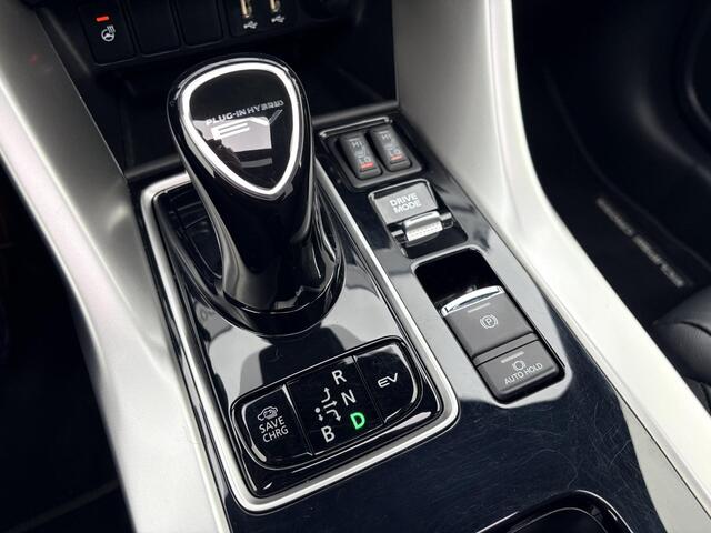 Mitsubishi ECLIPSE Cross 2.4 PHEV Instyle NL-AUTO | 1STE EIGENAAR | LEDER