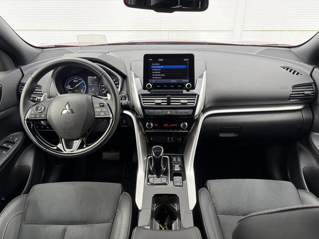 Mitsubishi ECLIPSE Cross 2.4 PHEV Intense+ 2de Eigenaar / Dealer onderhouden / Trekhaak( 1500 kg) / Cruise control adaptief / Navi / Apple Carplay en Android Auto/