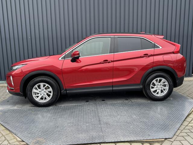 Mitsubishi ECLIPSE Cross 1.5 DI-T Pure | Trekhaak afnb. | Camera | Apple Carplay/ Android Auto | Prijs Rijklaar!!