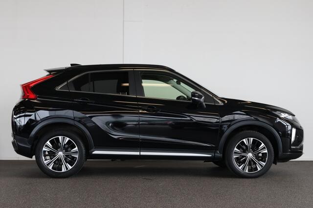 Mitsubishi ECLIPSE Cross 1.5 DI-T First Ed.