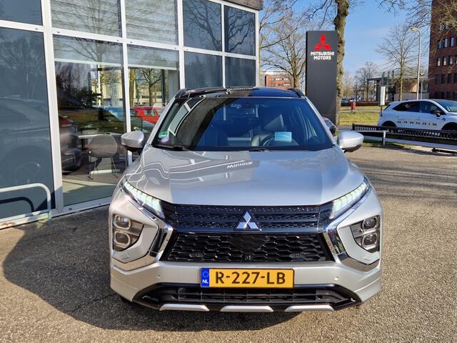 Mitsubishi ECLIPSE Cross 2.4 PHEV Instyle | Schuifdak | Cruise adaptive