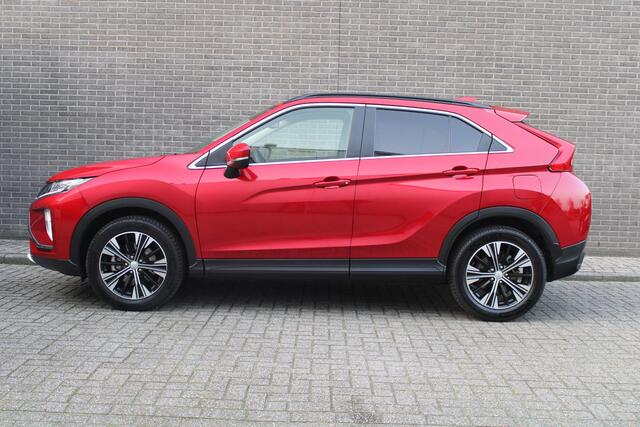 Mitsubishi ECLIPSE Cross 1.5 DI-T Intense Automaat , Carplay , Parkeercamera