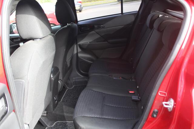 Mitsubishi ECLIPSE Cross 1.5 DI-T Intense Automaat , Carplay , Parkeercamera