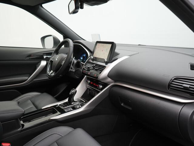 Mitsubishi ECLIPSE Cross 2.4 Instyle PHEV 188pk Dealer O.H. | Trekhaak Af Fabriek | Panodak | Head Up | Adaptive Cruise | 360 Camera | Lederen Sportstoelen Verwarmd | Keyless | Stuur Verwarmd | Apple Carplay | Blis | Navigatie | DAB | Plug In Hybrid |