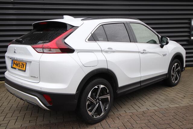 Mitsubishi ECLIPSE Cross 2.4 PHEV Intense+ Slechts 16.459 km! 1e Eig. Orig. NL