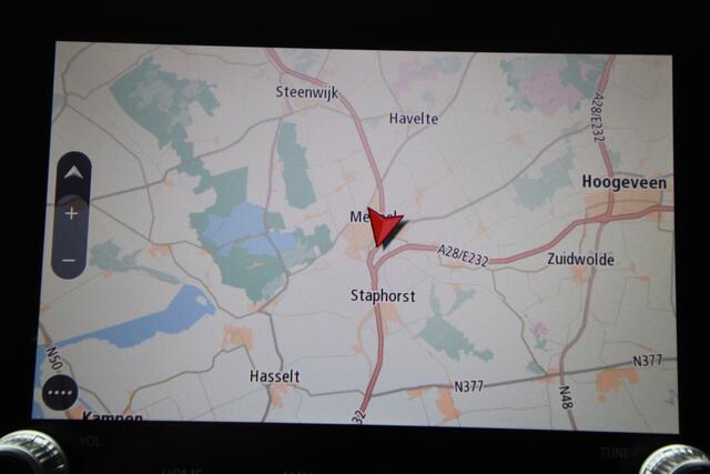 Mitsubishi ECLIPSE Cross 2.4 PHEV Intense+ Slechts 16.459 km! 1e Eig. Orig. NL