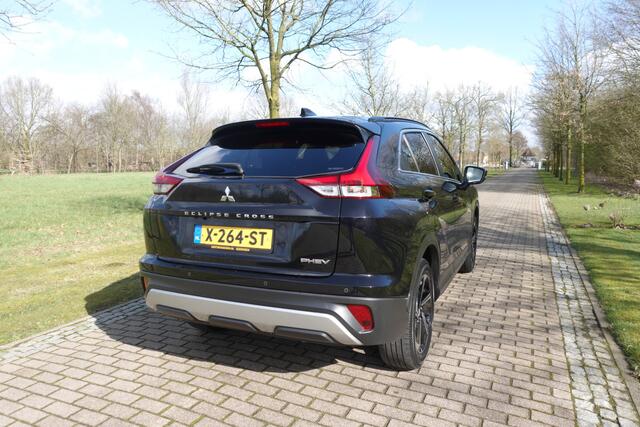 Mitsubishi ECLIPSE Cross 2.4 PHEV Instyle | BTW | Stoelverwarming | CarPlay |