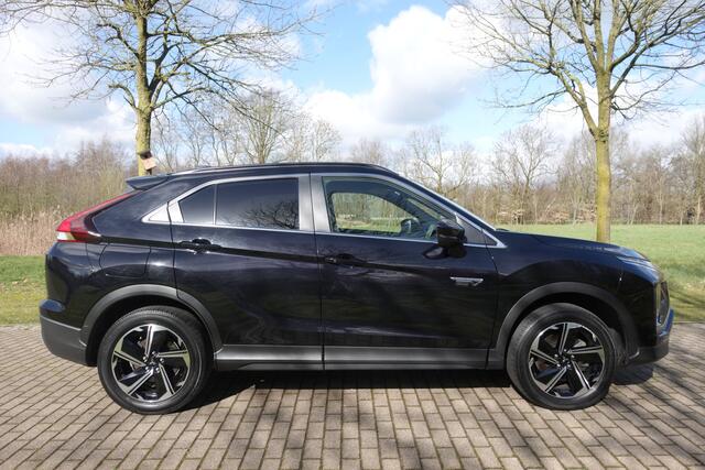 Mitsubishi ECLIPSE Cross 2.4 PHEV Instyle | BTW | Stoelverwarming | CarPlay |