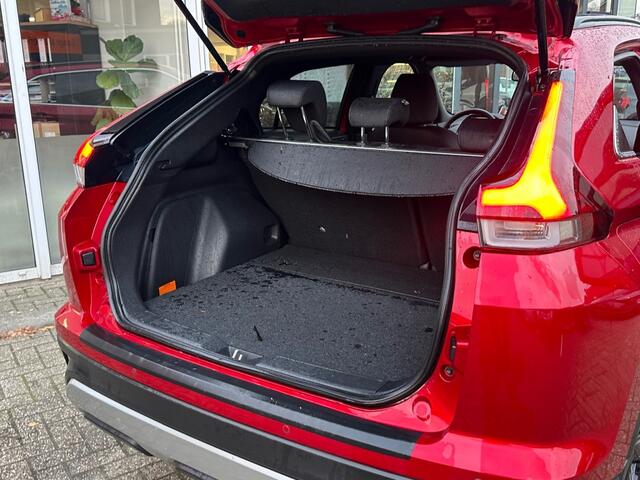 Mitsubishi ECLIPSE 2.4 PHEV INTENSE+