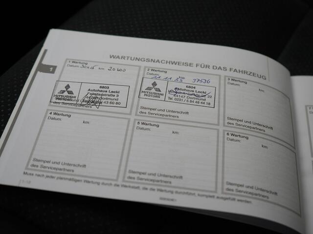 Mitsubishi ECLIPSE Cross 2.4 Intense+ PHEV 188pk Dealer O.H. | Trekhaak Afn. | Adaptive Cruise | 360 Camera | Alcantara Sportstoelen & Stuur Verwarmd | Navigatie Via TomTom | Keyless | Blis | Apple Carplay | DAB | Plug In Hybr