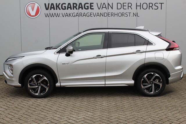 Mitsubishi ECLIPSE Cross 2.4-188pk PHEV 'Instyle'. Zeer nette en luxe Mitsubishi Eclipse plug-in-hybride, slechts 61.500km ! Autm. airco dual, adapt. cruise cntrl, Apple carplay/Android auto, trekhaak, telefoonvoorb., stoel- en achterbankverw., camera v+a, LED verl. etc. et