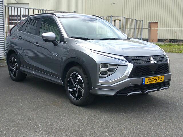 Mitsubishi ECLIPSE Cross 2.4 PHEV Intense+ Automaat Staat in Hoogeveen