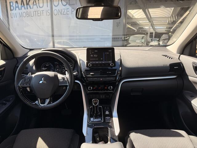 Mitsubishi ECLIPSE Cross 2.4 PHEV Intense | Camera | Cruise | Climate