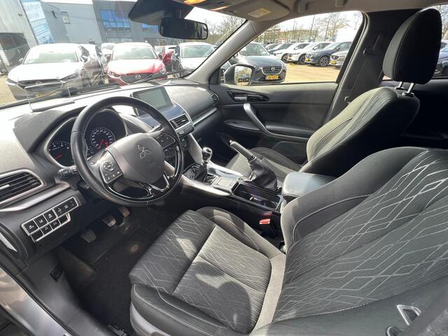 Mitsubishi ECLIPSE Cross 1.5 DI-T First Edition | 360 CAMERA | STOEL + STUUR VERWARMING | NAVIGATIE | VOORRUIT VERWARMING | CRUISE CONTROL |