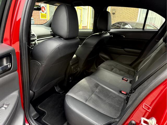 Mitsubishi ECLIPSE Cross 2.4 PHEV First Edition NL. Auto, 42600km