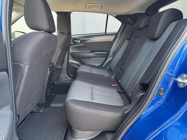 Mitsubishi ECLIPSE Cross 2.4 PHEV Intense 4WD S-AWC / Cruise Control / Climate Control / 1.500 kg trekgewicht / Stoelverwarming / Appel CarPlay & Android Auto / Achteruitrijcamera /