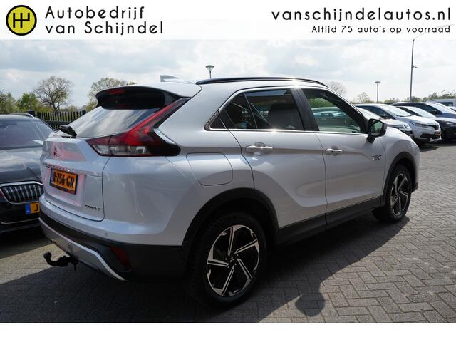 Mitsubishi ECLIPSE Cross 2.4 PHEV Intense+ CAMERA - NAVI - CARPLAY / ANDROID - LEDER/ALCANTARA - STOELVERWARMING - TREKHAAK - PDC V+A - 18INCH LMV - DAB - CRUISE - CLIMA - PRIVACYGLAS - CHROOM - KEYLESS - ELEKTR STOEL