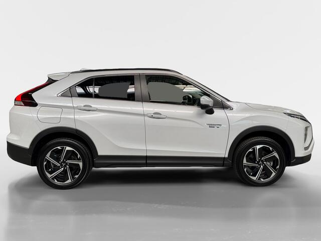 Mitsubishi ECLIPSE Cross 2.4 PHEV Intense I Cruise Control I Camera I Stoelverwaming