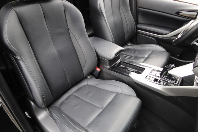 Mitsubishi ECLIPSE Cross 2.4 PHEV Instyle 'LTD' Blackline, Pano, Leder, Sport pakket